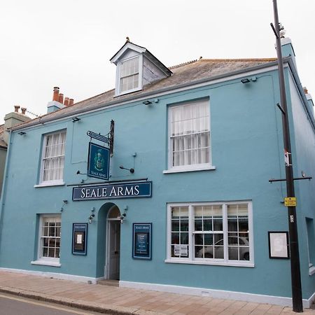 The Seale Arms Hotel Dartmouth Exterior photo